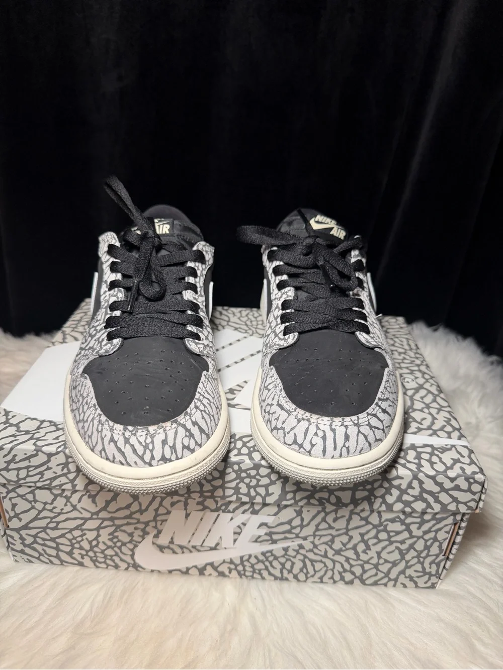 Nike Air Jordan 1 Retro Low OG 'Black Cement' CZ0775-001 Women’s Size 9 - Picture 5 of 13